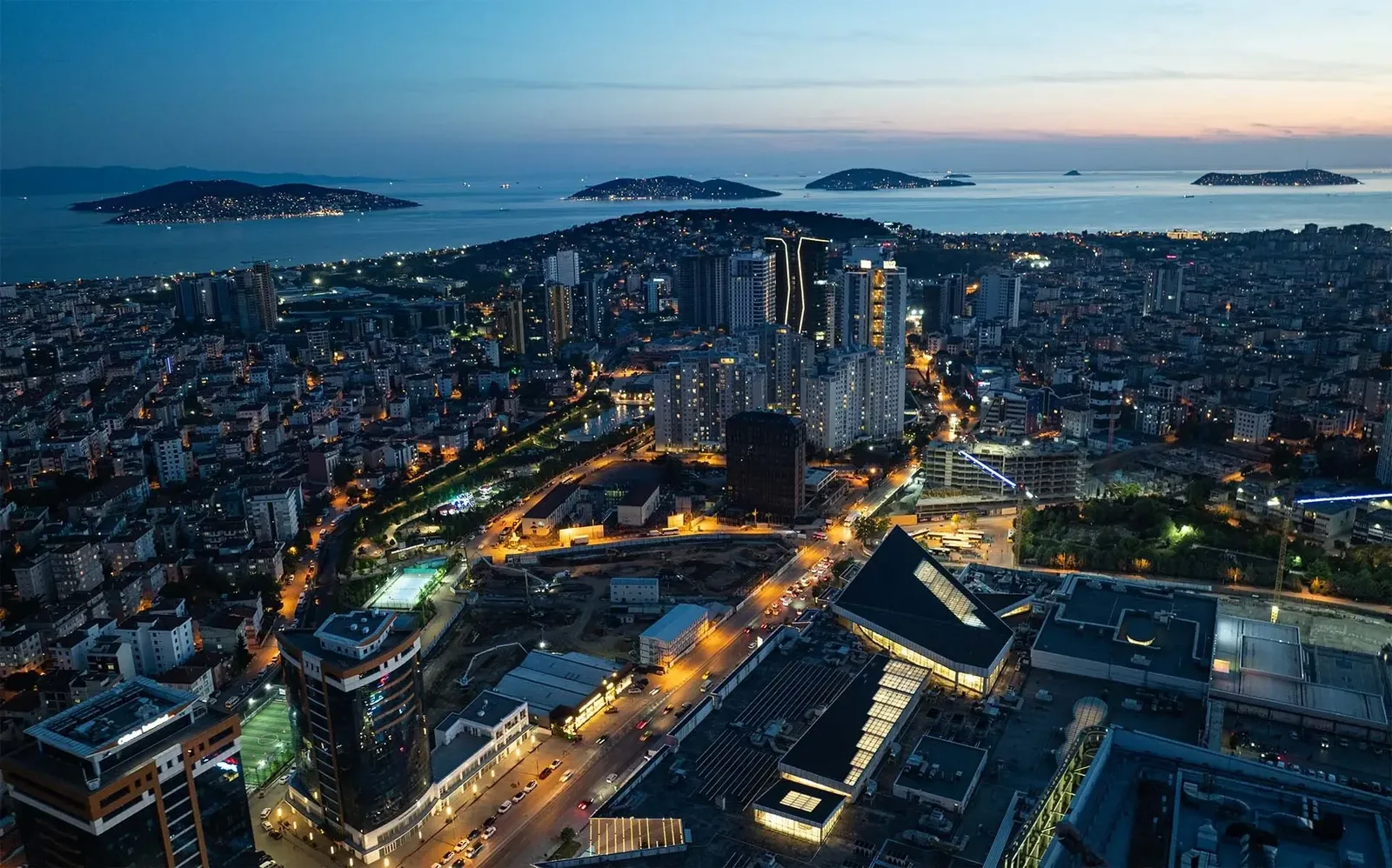 مشروع Özak Dragos | Dragos / Maltepe إسطنبول Dragos / Maltepe، إسطنبول، تركيا - صورة 4